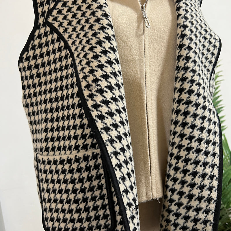 251430 - Vest Jacket