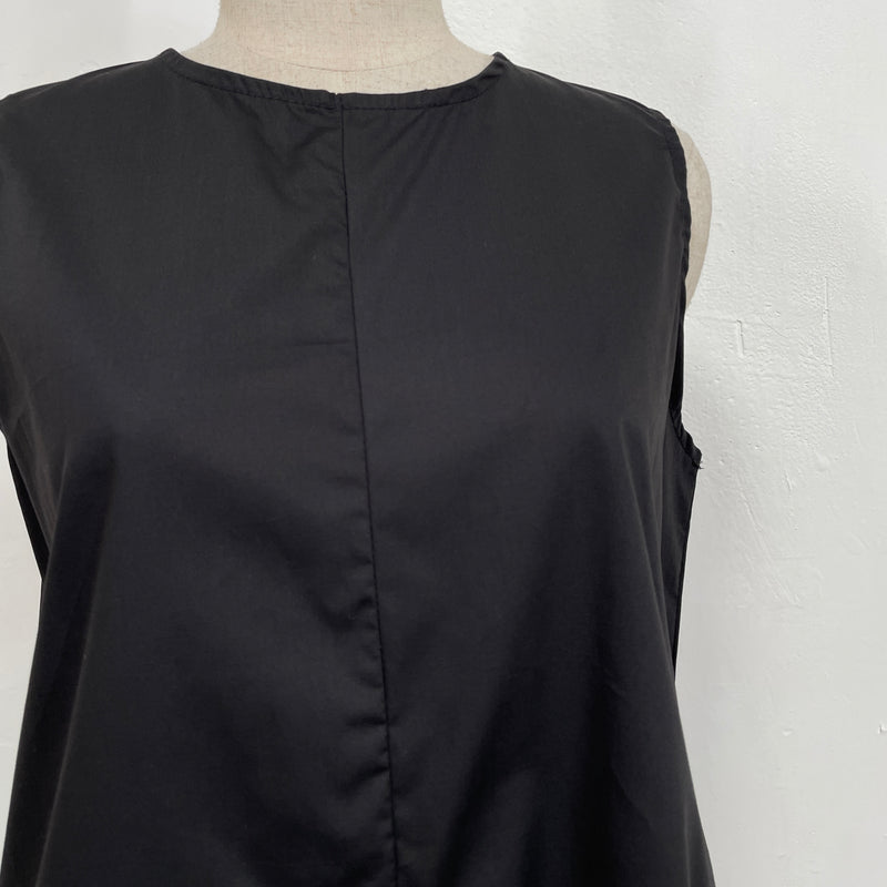240116 - Slim Cut Dress