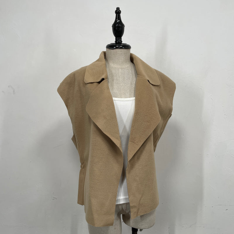 230926 - Slim Sleeveless Jacket