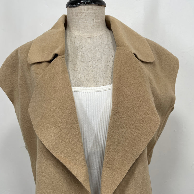 230926 - Slim Sleeveless Jacket