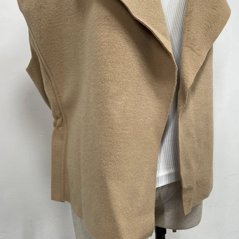 230926 - Slim Sleeveless Jacket