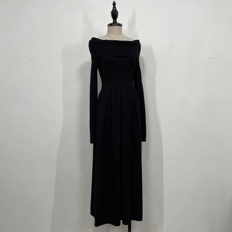 230923 - Off Shoulder Knitting Dress (10% Off)