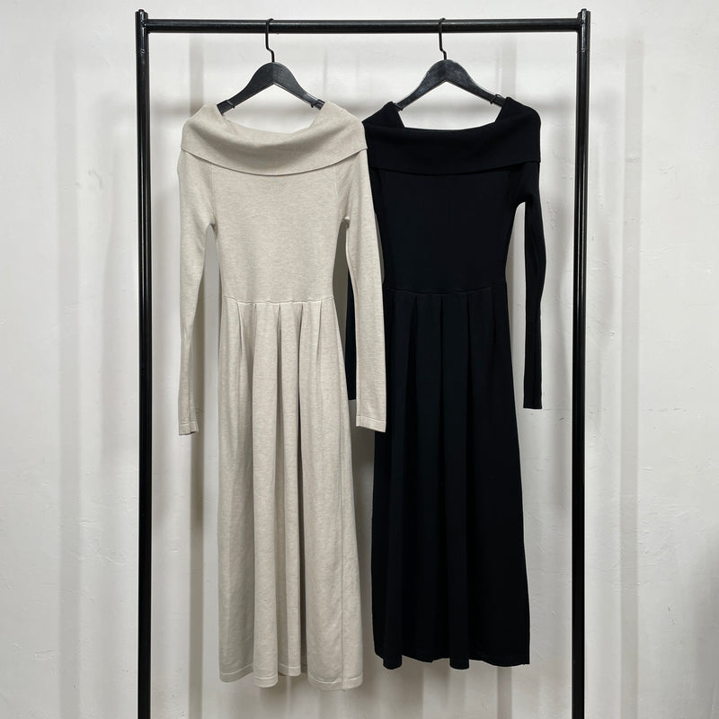 230923 - Off Shoulder Knitting Dress (10% Off)