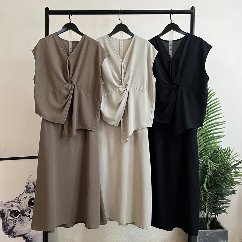 250653 - Top + Skirt