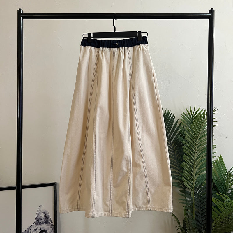 250083 - A Line Skirt