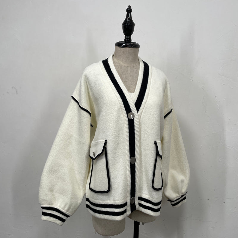 230871 - Line Trim Cardigan (📣 New Item 📣)