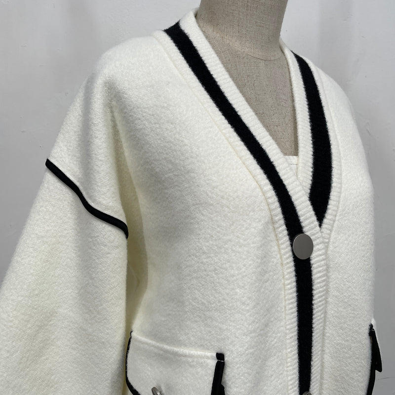 230871 - Line Trim Cardigan (📣 New Item 📣)