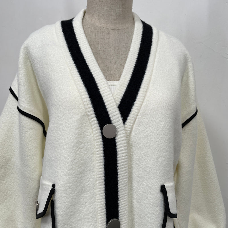 230871 - Line Trim Cardigan (📣 New Item 📣)