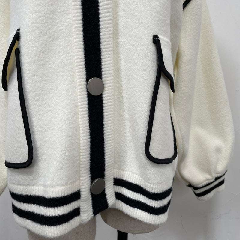 230871 - Line Trim Cardigan (📣 New Item 📣)
