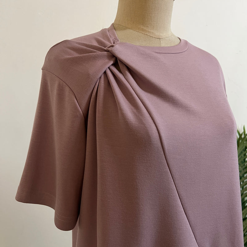250631 - Twist Neck Top