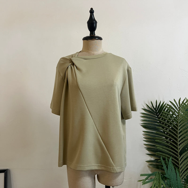 250631 - Twist Neck Top