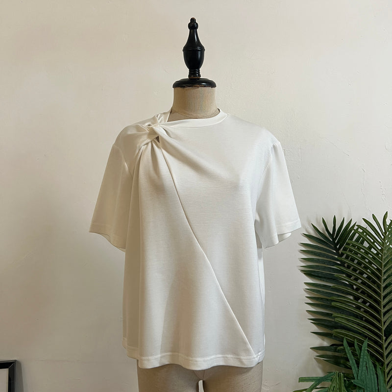 250631 - Twist Neck Top