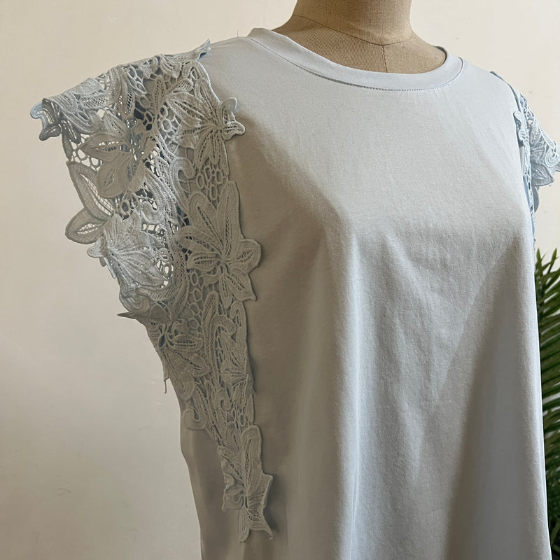 250643 - Lace Top