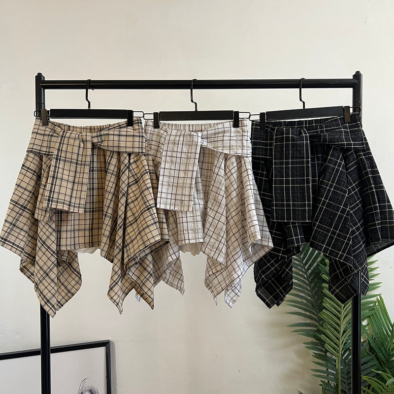 250118 - Short Skirt