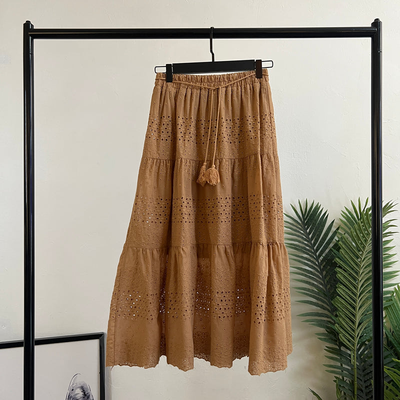 250102 - Lace Skirt