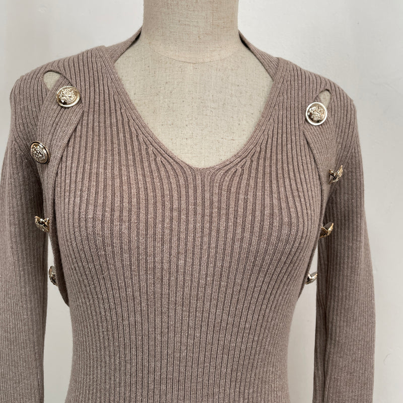 230941 - Design Shoulder Knitting Top