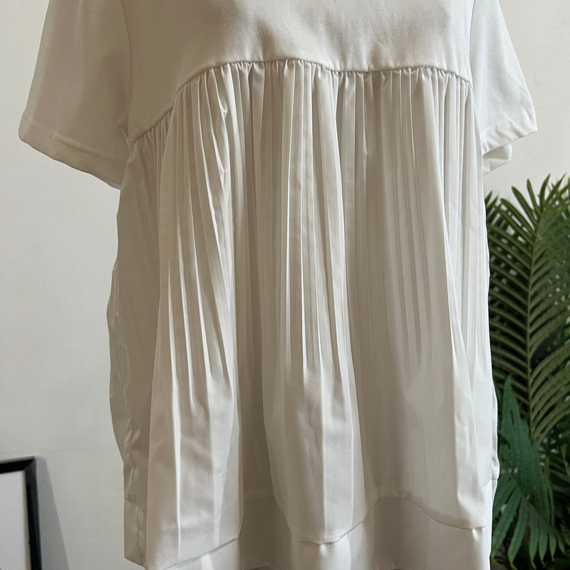 250677 - Pleated Top