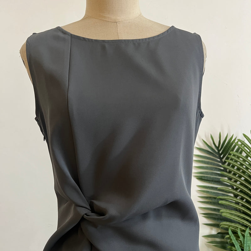 250658 - Slim Cut Top
