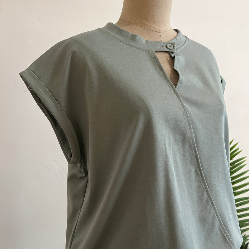 250694 - Top + Skirt