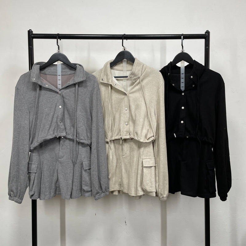231010 - Top + Skirt Set