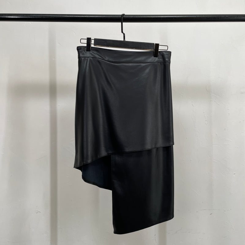231039 - Slim Cut Skirt (📣 New Item 📣)