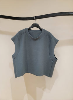 231114 - Vest Top