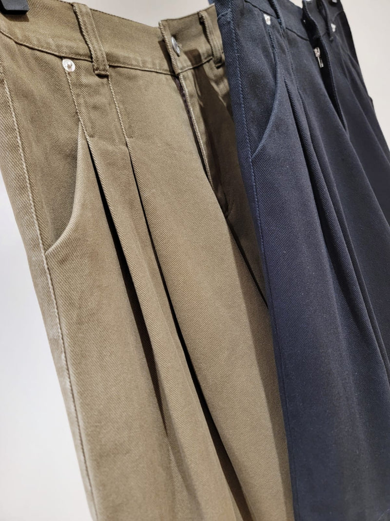 251483 - Pleated Pant