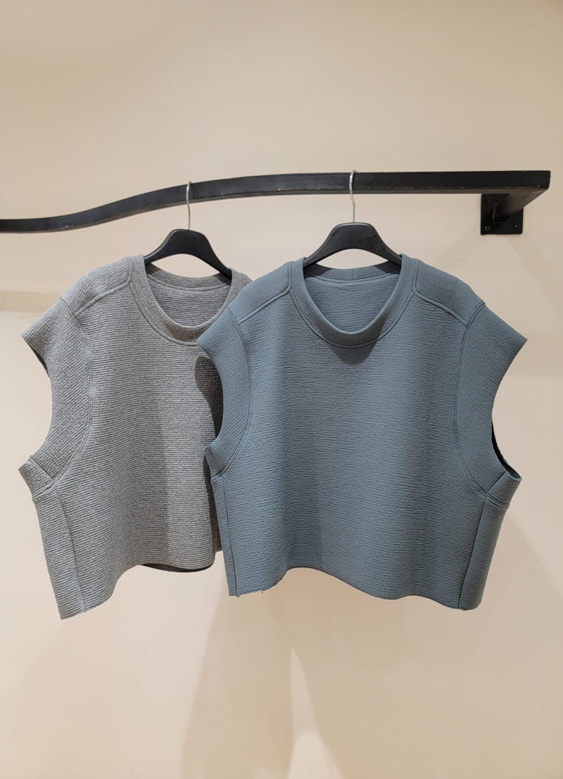 231114 - Vest Top