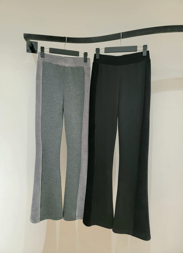 231129 - Bell Bottom Pant