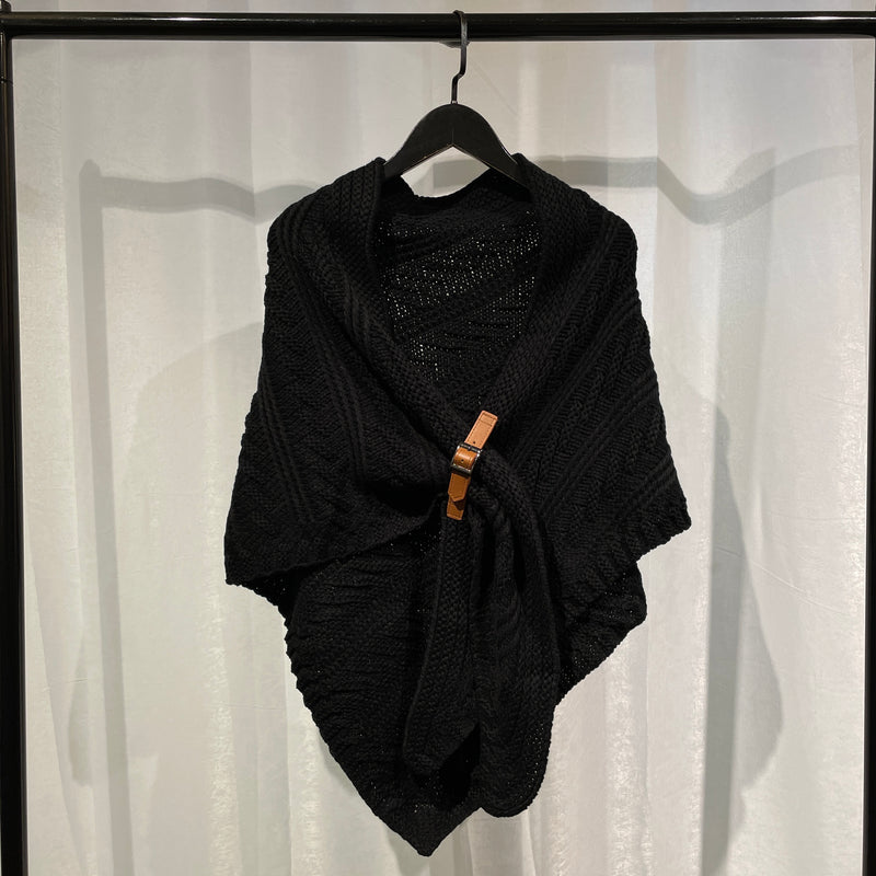211051 - Causal Wool Shawl (⌛️ Pre Order ⌛️)
