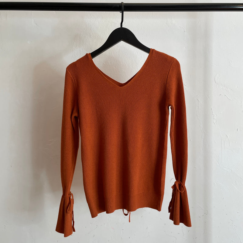 211157 - Knitted Top (⌛️ Pre Order ⌛️)