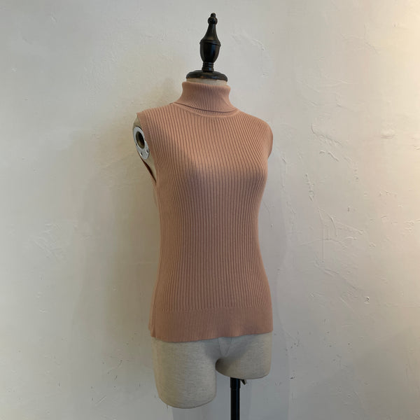 211482 - Turtleneck Top