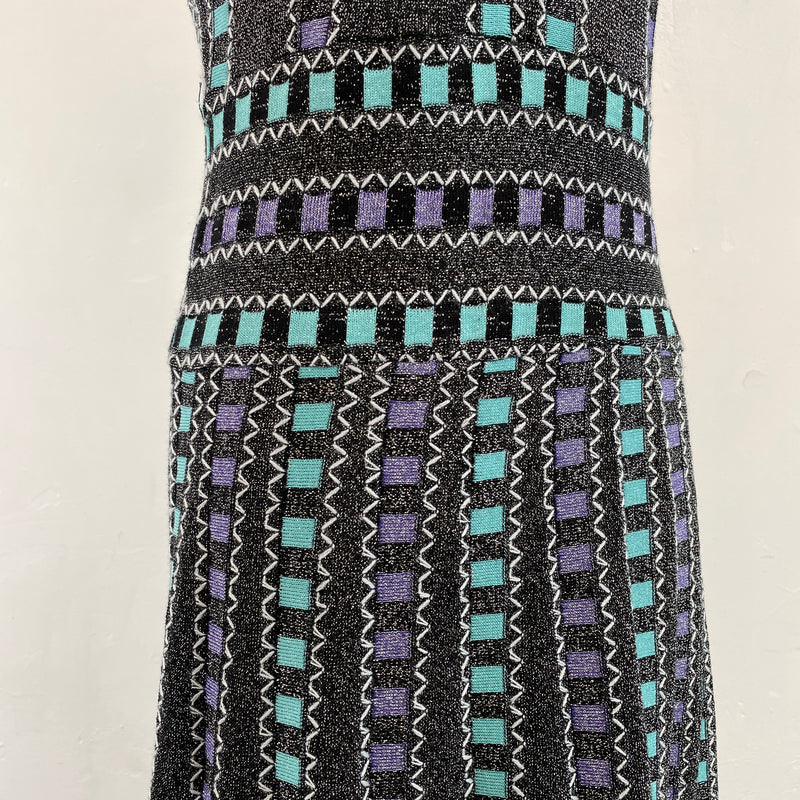 220237 - V-Neck Dress