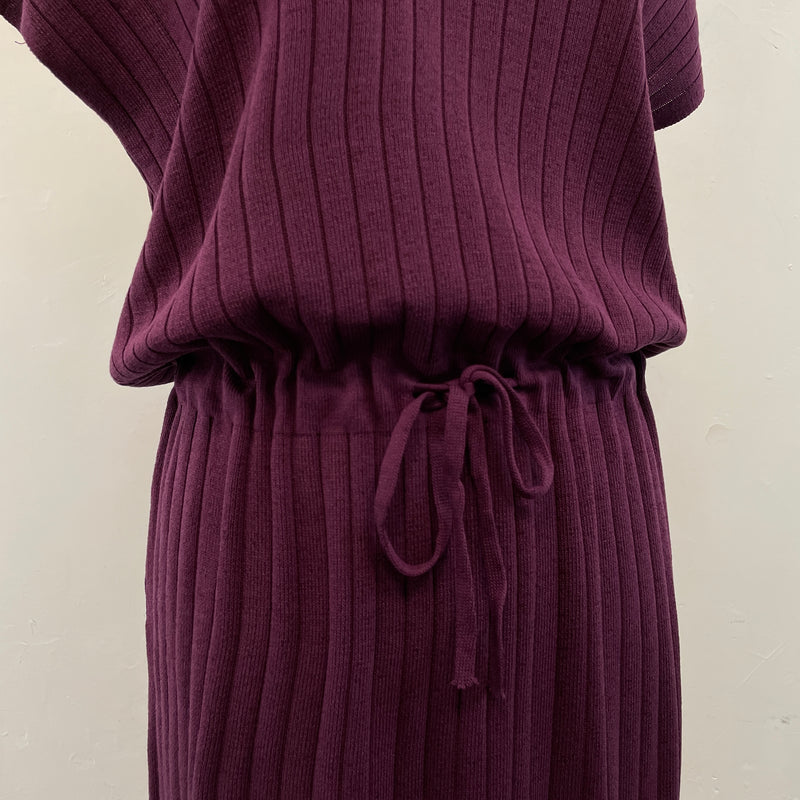 220305 - Split Dress