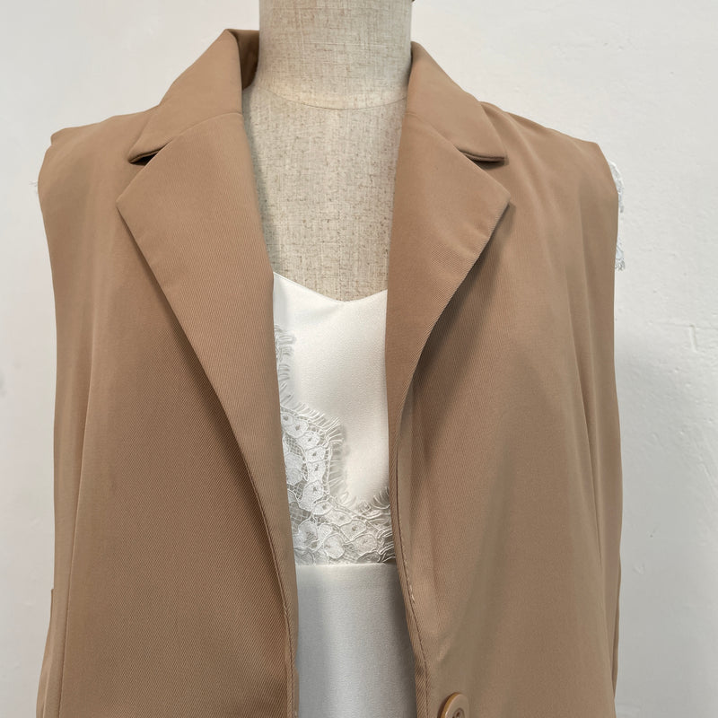 230201 - Vest Jacket