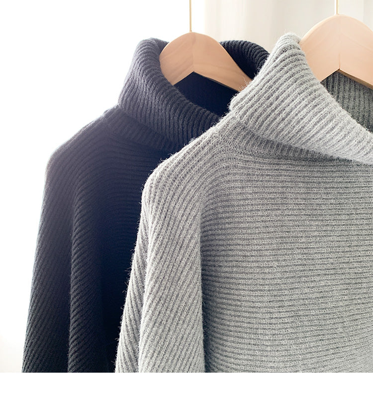 211577 - Knitting Cape (⌛️ Pre Order ⌛️)