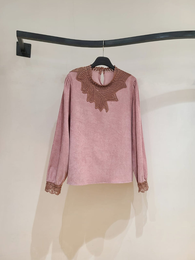 221683 - Lace Neck Top (10% Off)